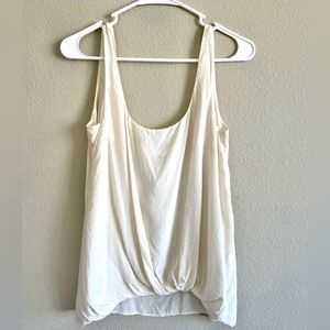 Elizabeth & James 100% silk top